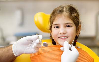Childrens dental visit